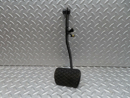 15060 Mercedes-Benz W140 S320 Brake Pedal