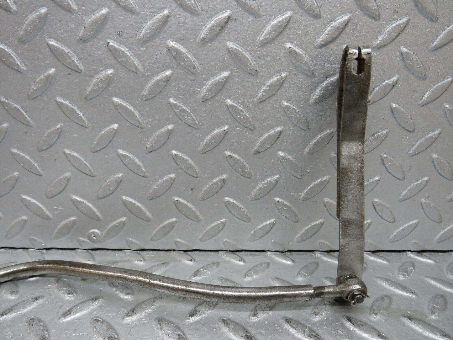 37666 Mercedes-Benz W109 300SEL Gearbox Linkage