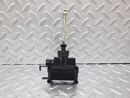 45642 Mercedes-Benz W126 420SE Front Left Door Lock Vacuum Actuator
