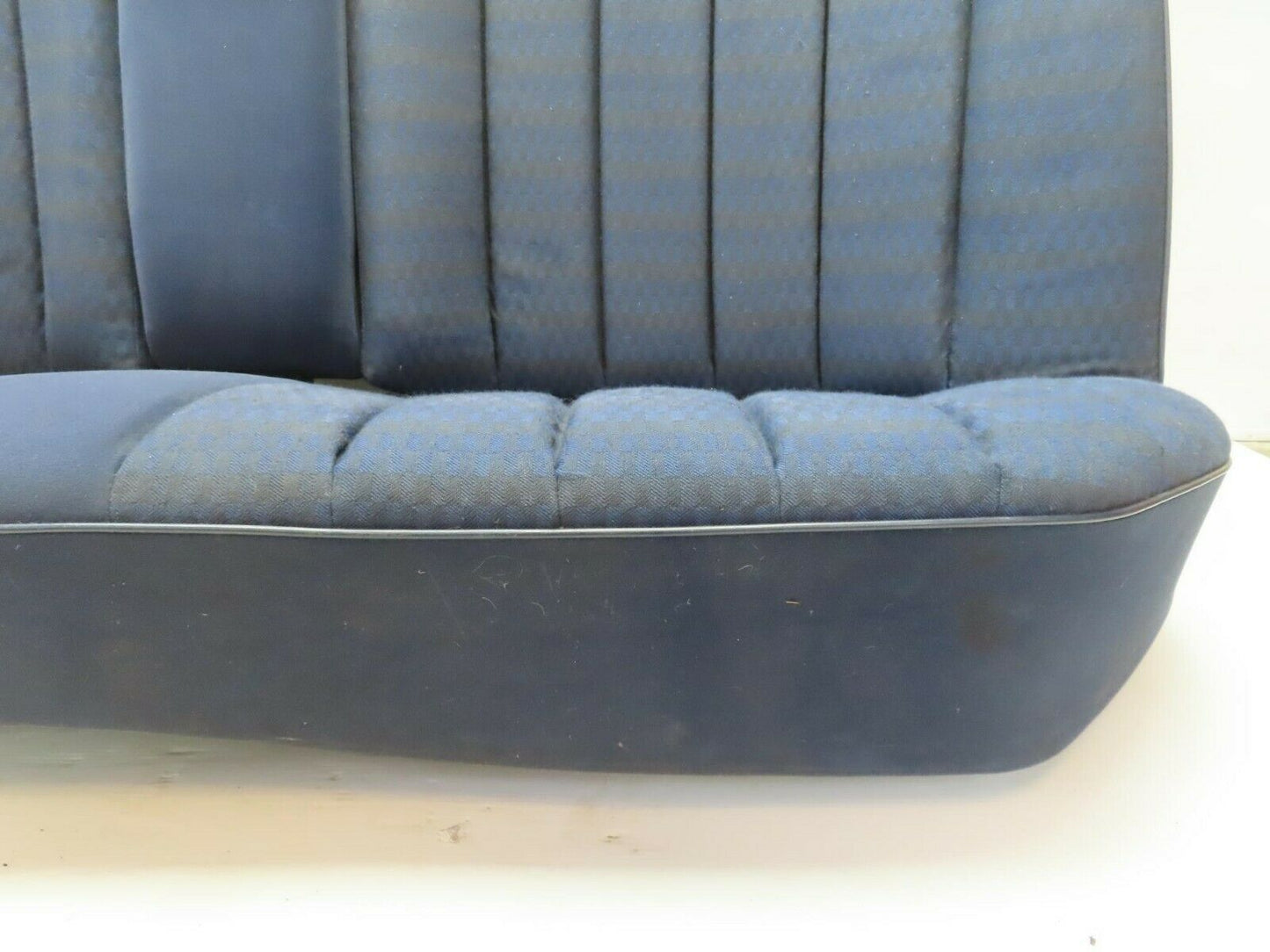 10668 Mercedes-Benz W201 190E Rear Seat Blue