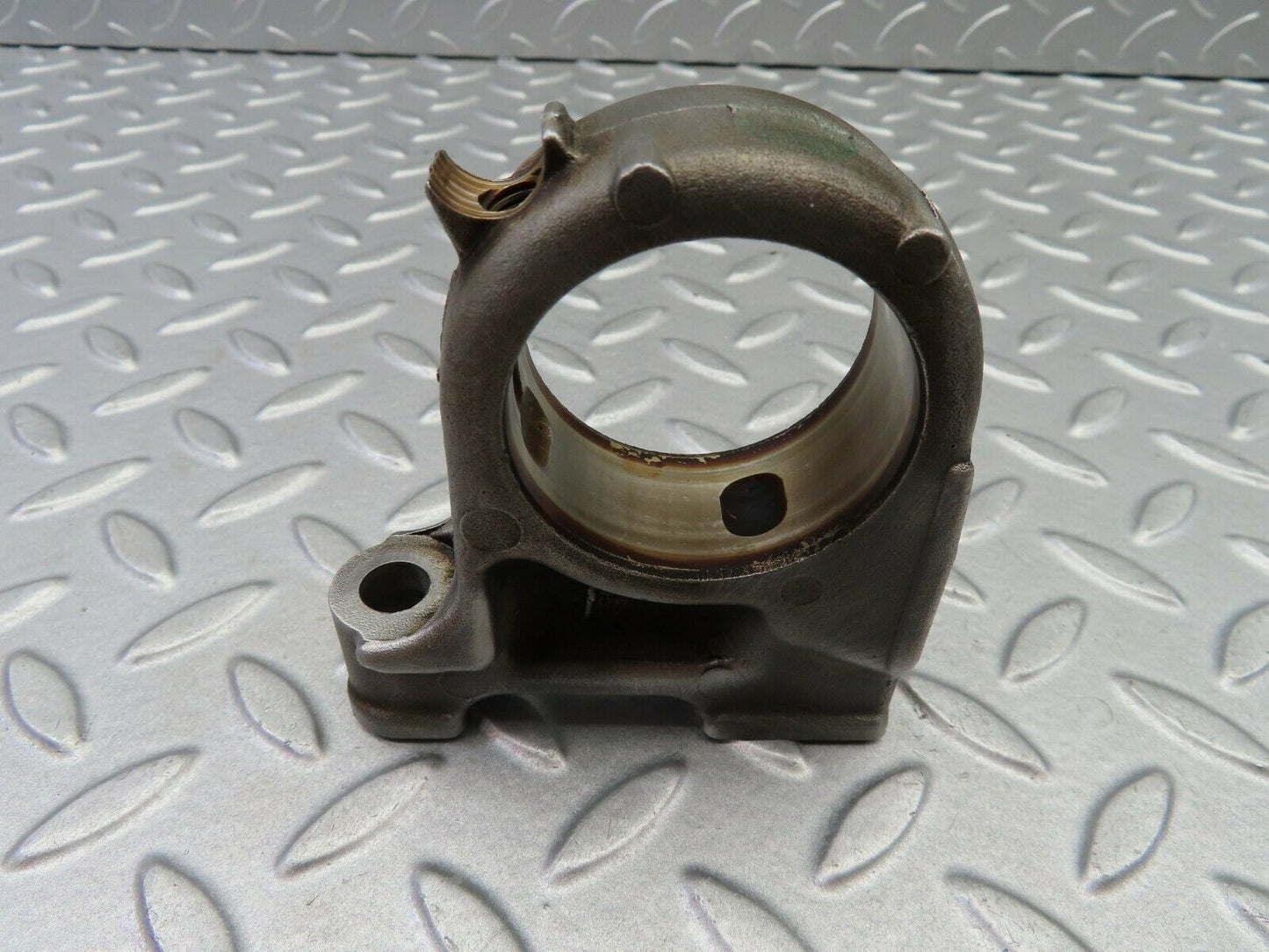 6276 Mercedes-Benz W126 380SE Camshaft Bearing Tower 1160514612