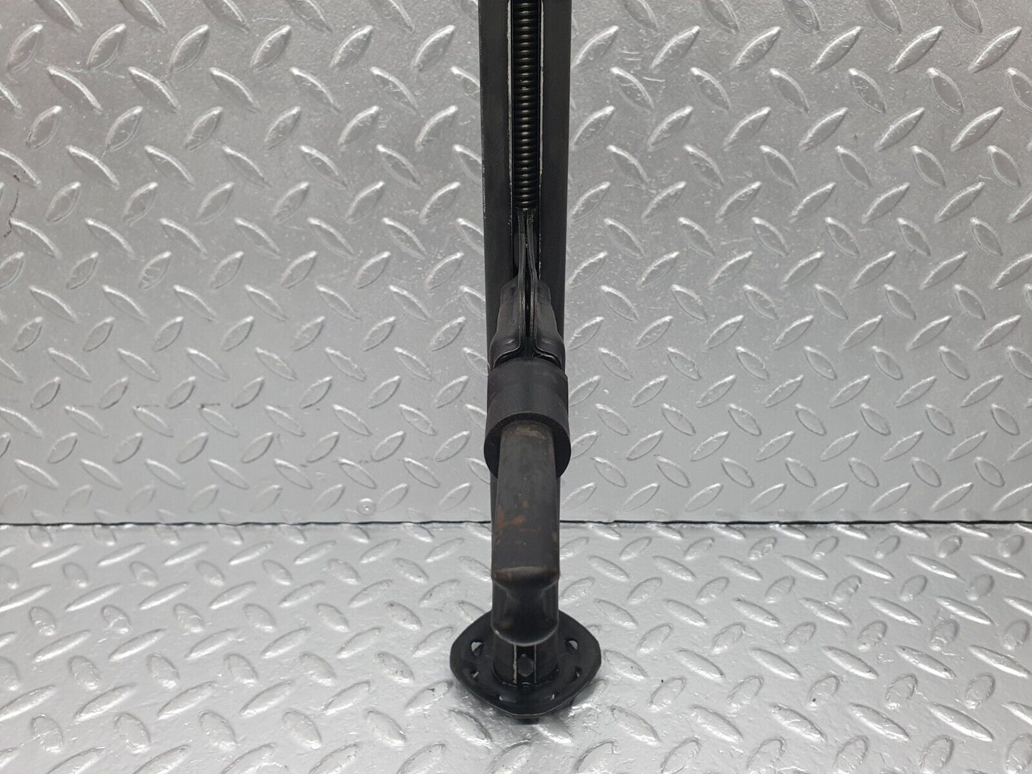 41785 Mercedes-Benz W202 C200 Car Jack 2105830115