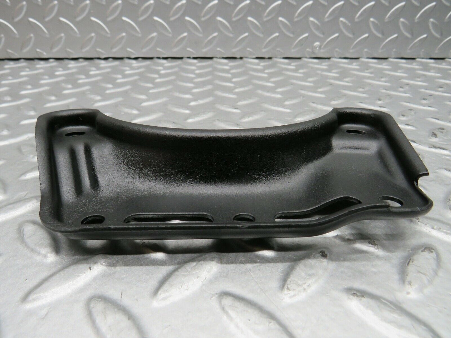 21771 Mercedes-Benz W126 300SE Belt Tensioner Bracket Holder 1032021240