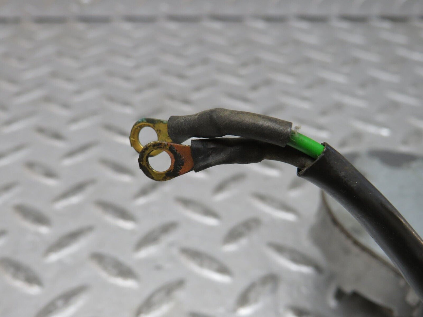 28735 Mercedes-Benz W123 230E Front Left Window Regulator Motor 0130821018