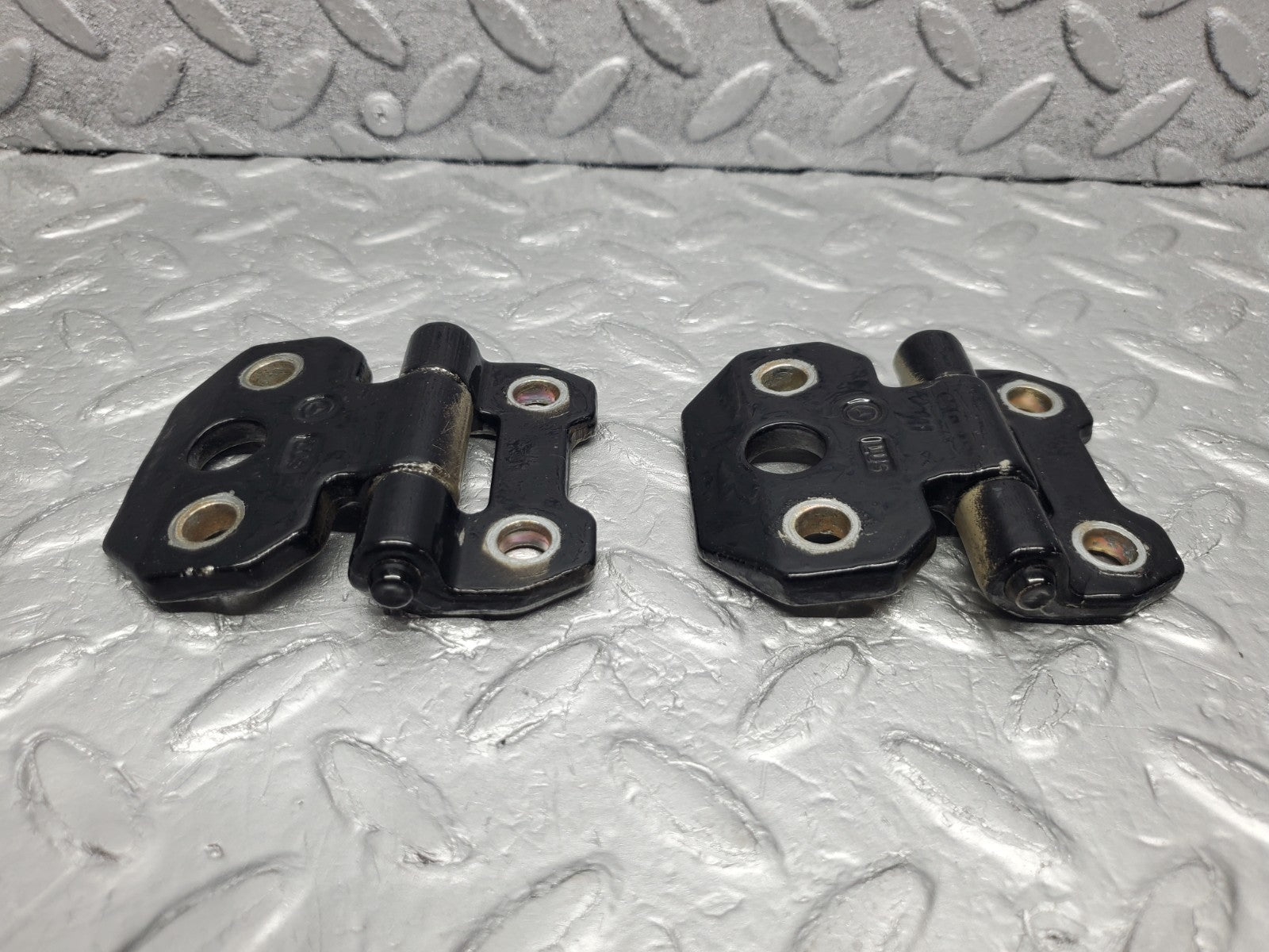 W201 Baby Benz door hinge right side used OEM