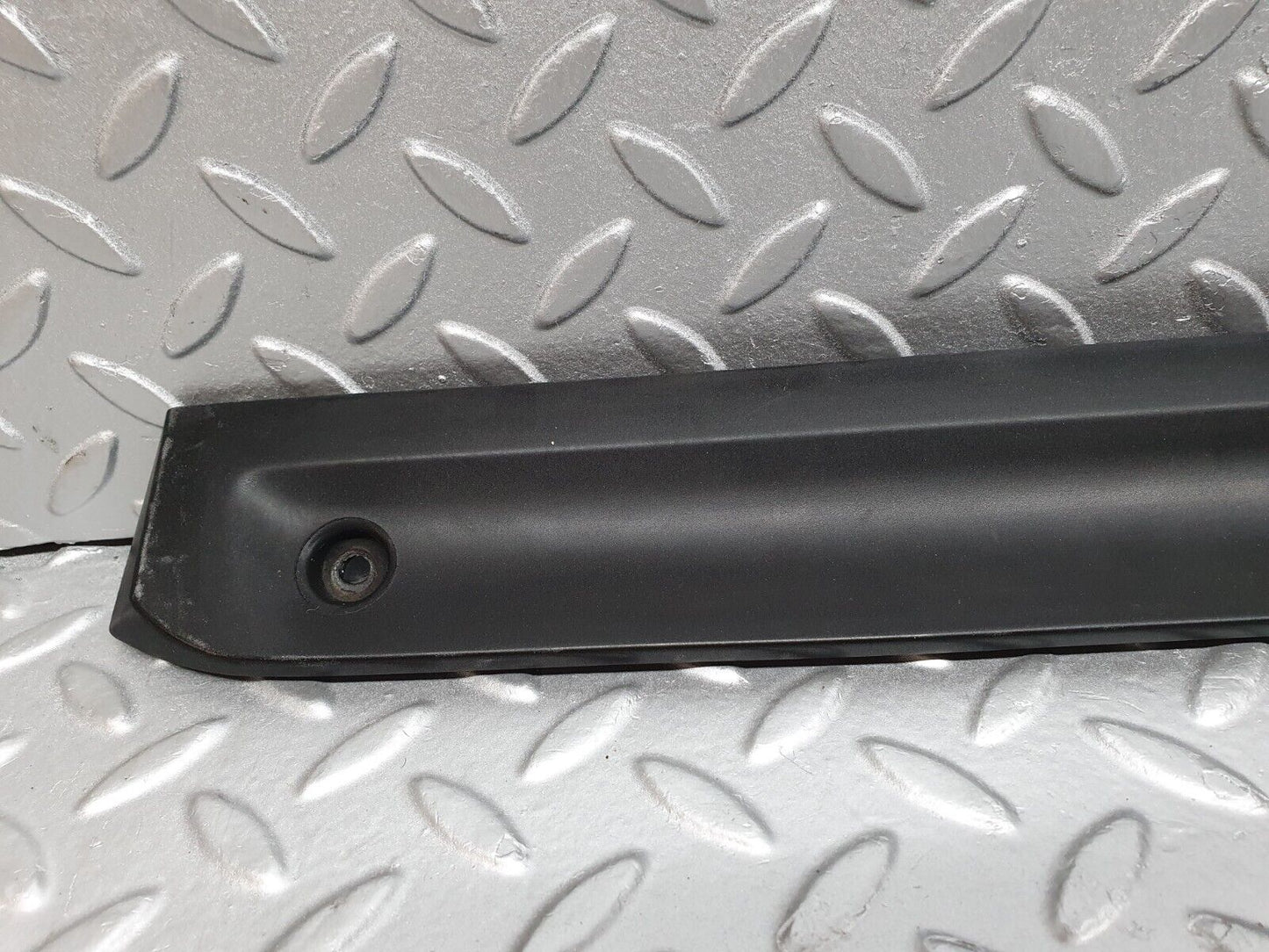 41484 Mercedes-Benz W124 200E Trunk Boot Lid Handle Trim 1247500093