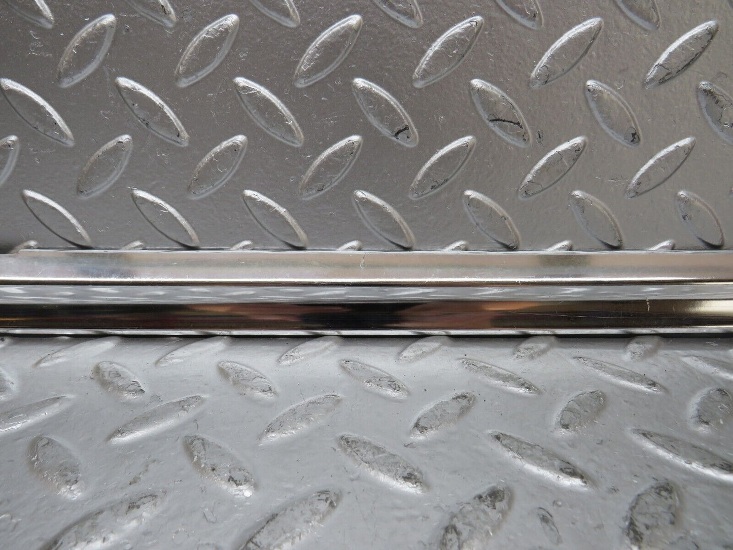 26405 Mercedes-Benz W116 450SE Rear Right Door Chrome Trim