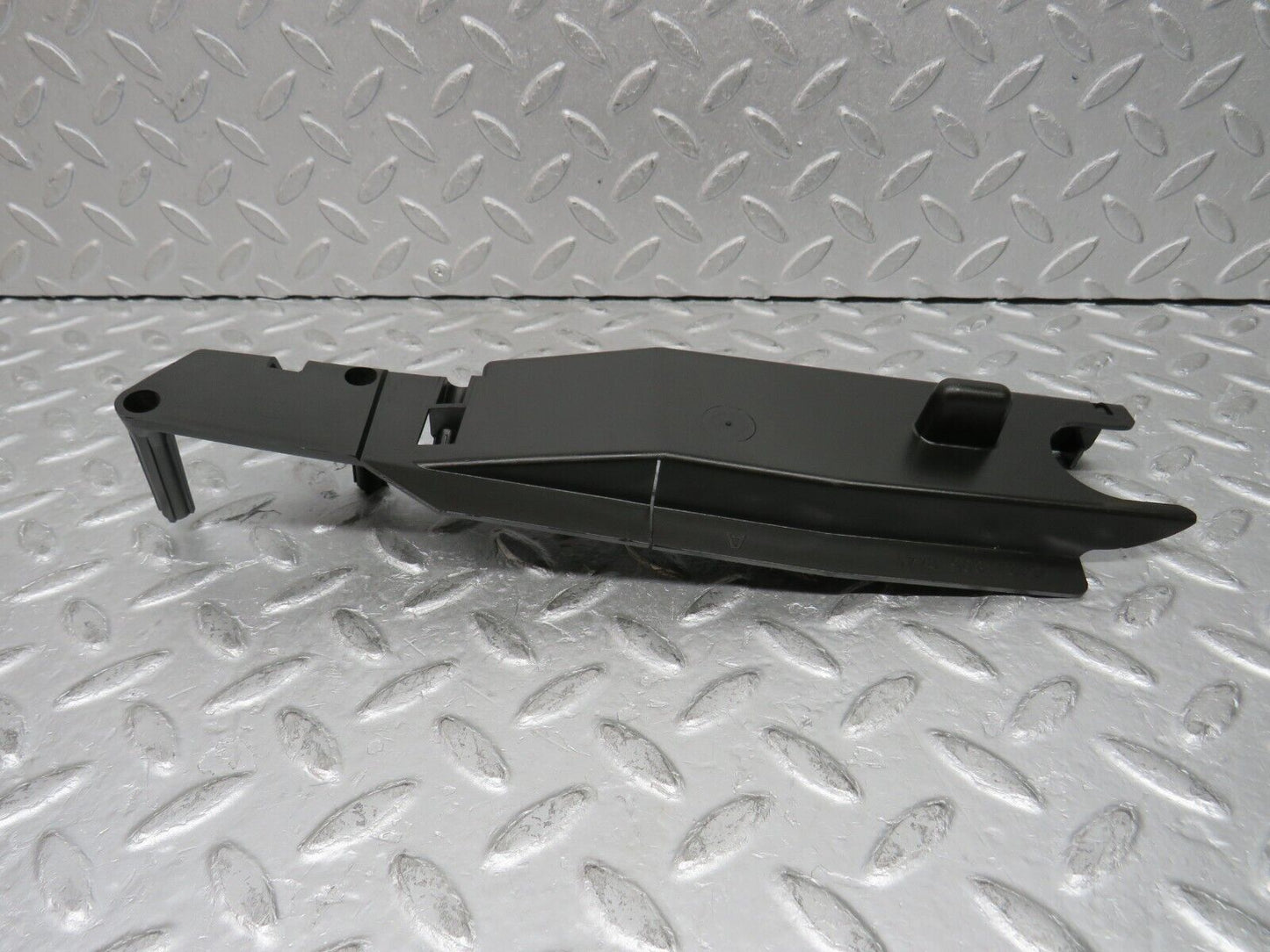 37789 Mercedes-Benz A124 320E Cabriolet Trunk Lock Vacuum Actuator Cover 1248050441