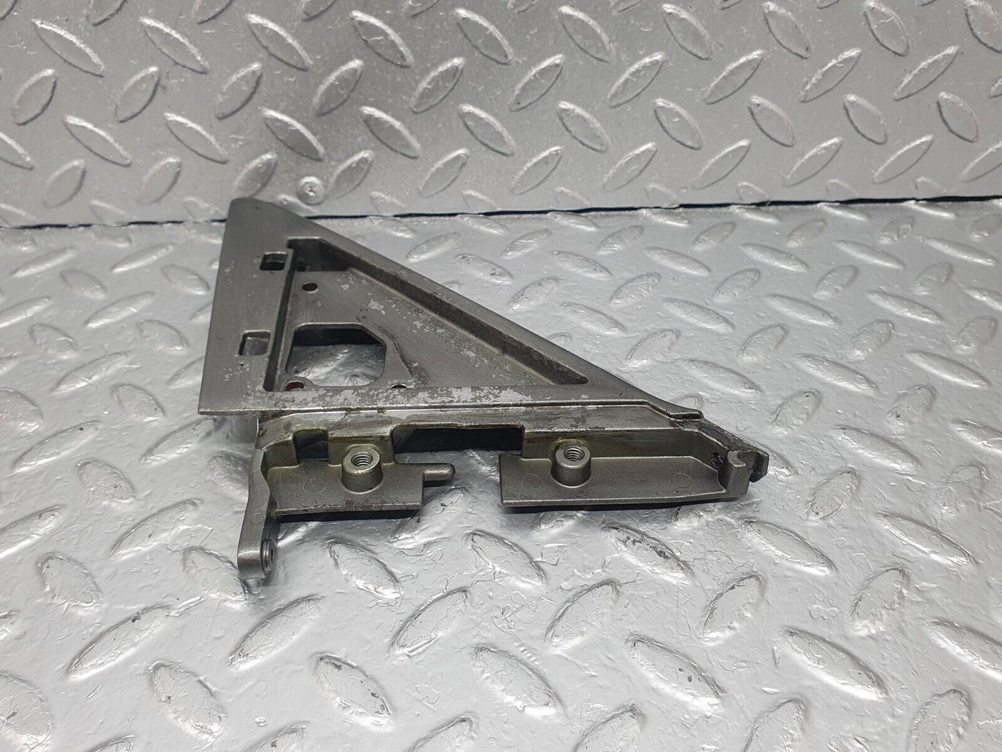 43626 Mercedes-Benz C126 380SEC Coupe Right Mirror Mounting Triangle 1267250241