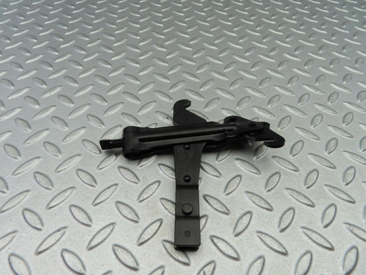 5967 Mercedes-Benz W123 200 Handbrake Adjusting Handbrake Regulator