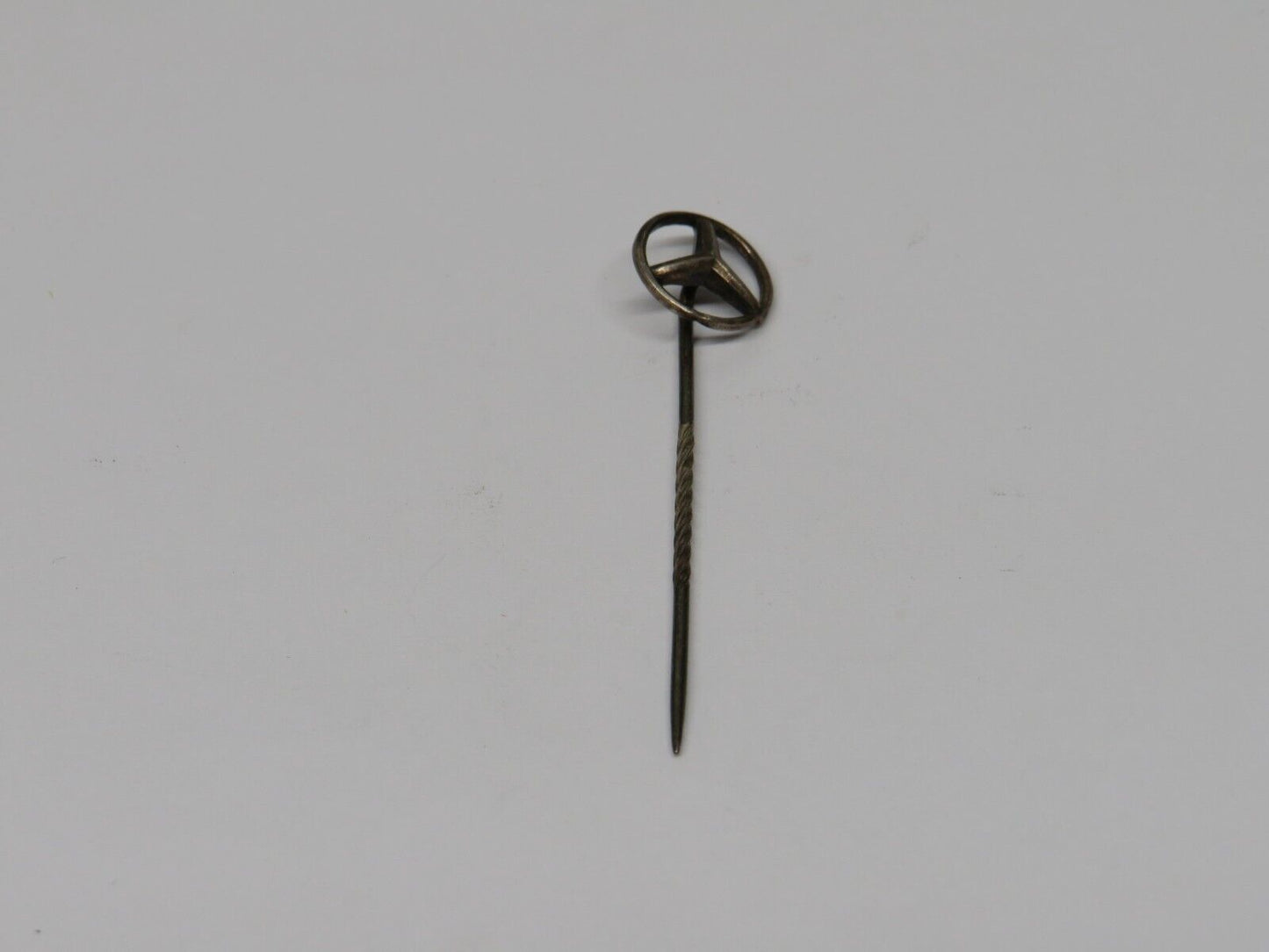 37501 Mercedes-Benz Vintage Lapel Pin Badge