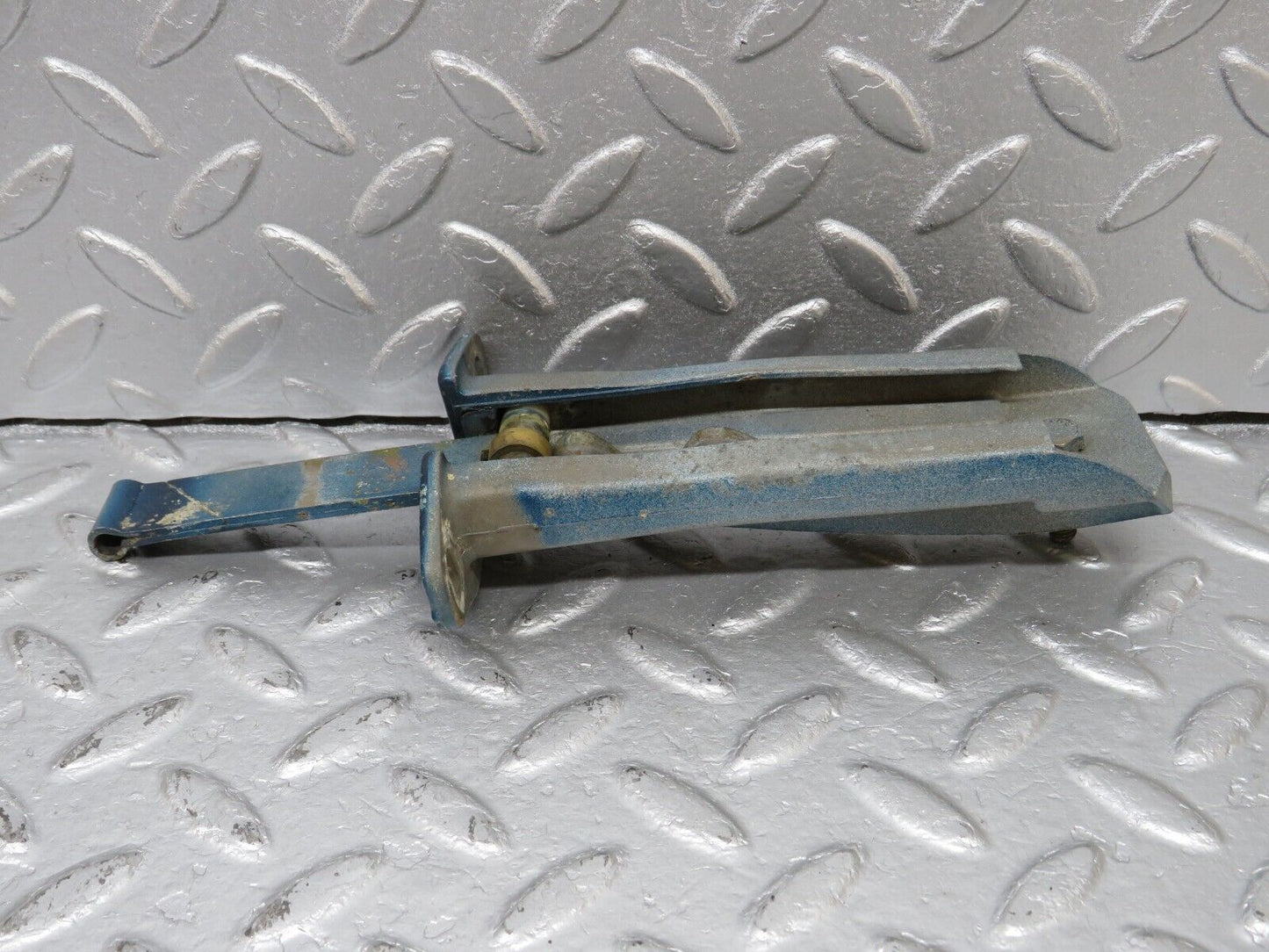 40277 Mercedes-Benz W110 230 Rear Door Safety Check Strap 1107230127