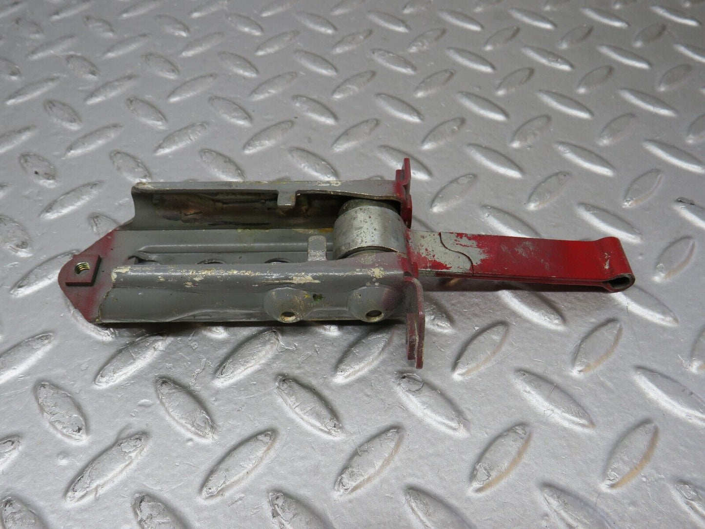 39016 Mercedes-Benz W201 190E 2.6L Door Safety Check Strap