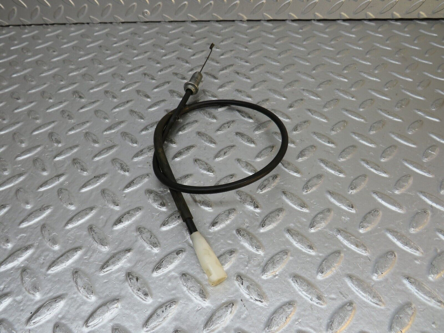 0456 Mercedes-Benz W123 230E Heater Control Cable