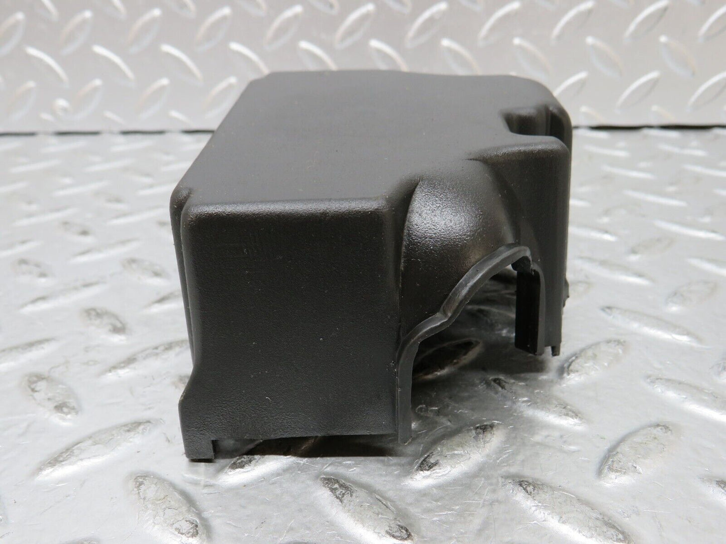 27290 Mercedes-Benz W123 280E Fuse Box Relay Cover 1235450146