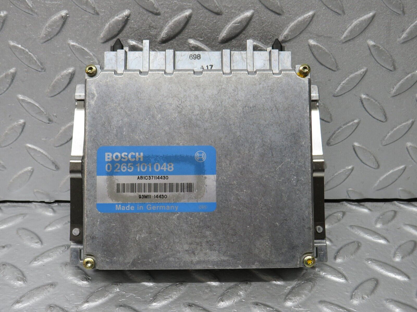 38331 Mercedes-Benz R129 280SL Coupe ABS Control Unit Bosch 0265101048