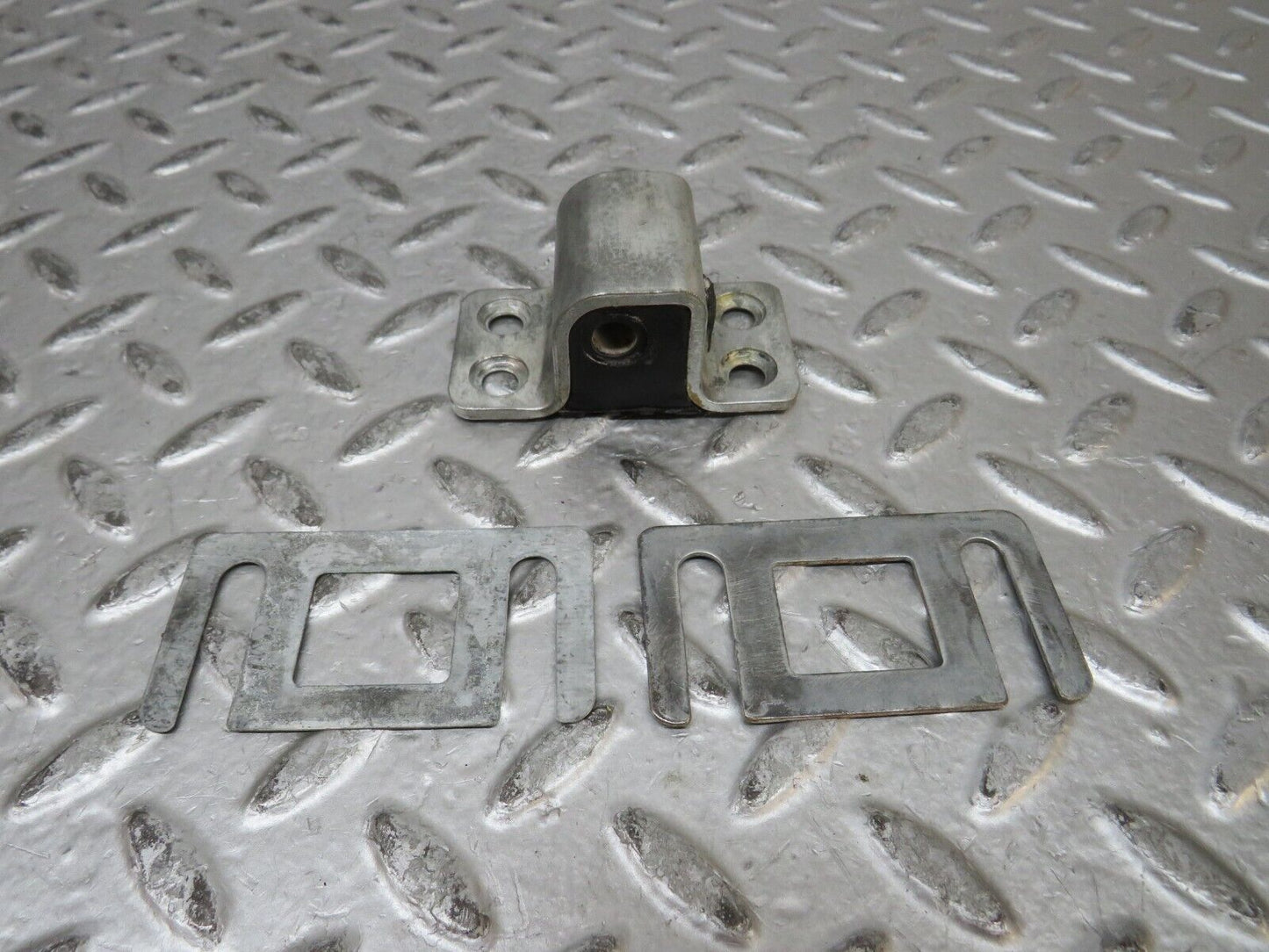 28817 Mercedes-Benz W123 230E Door Lock Latch Left Side