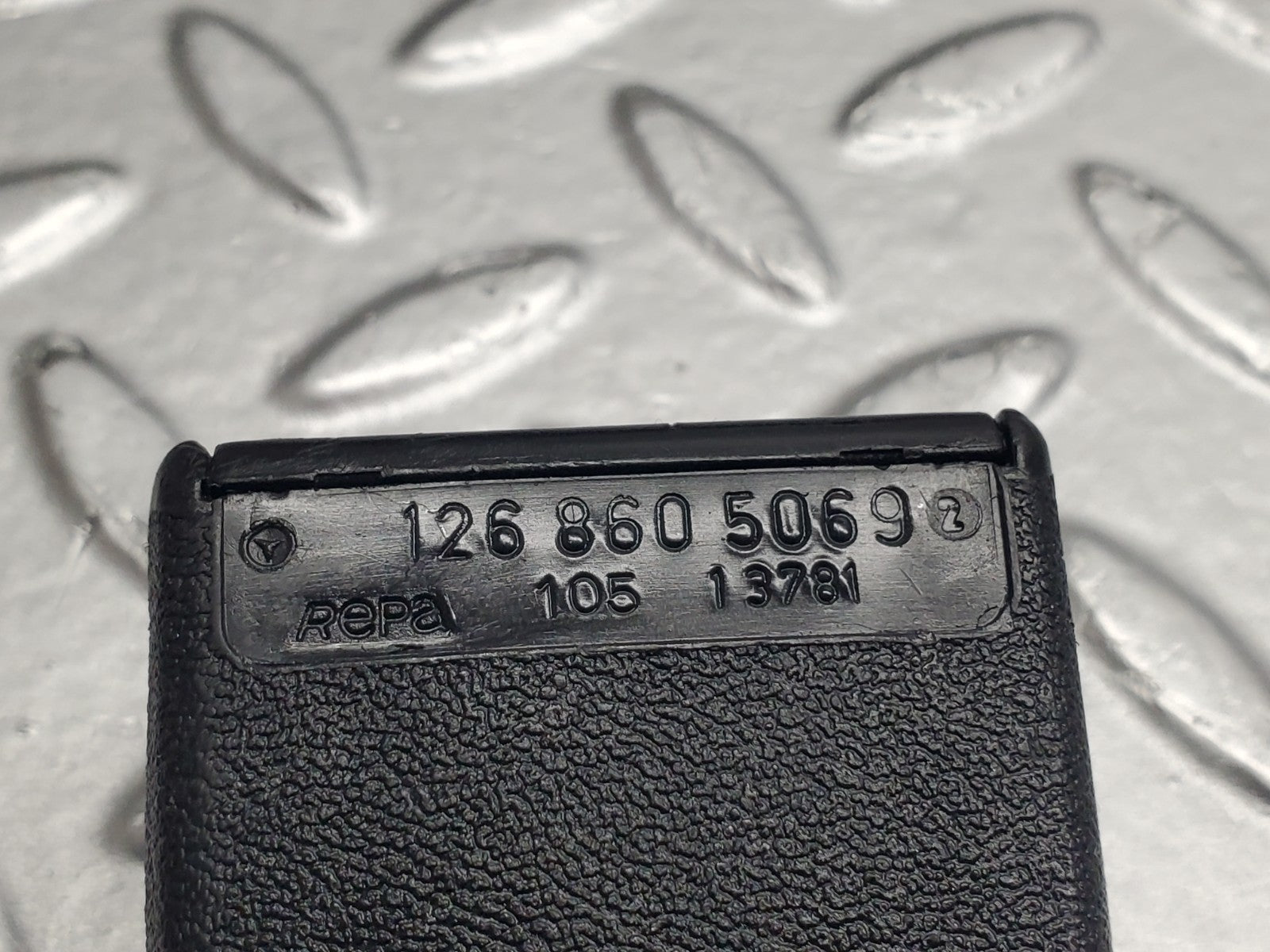 47295442