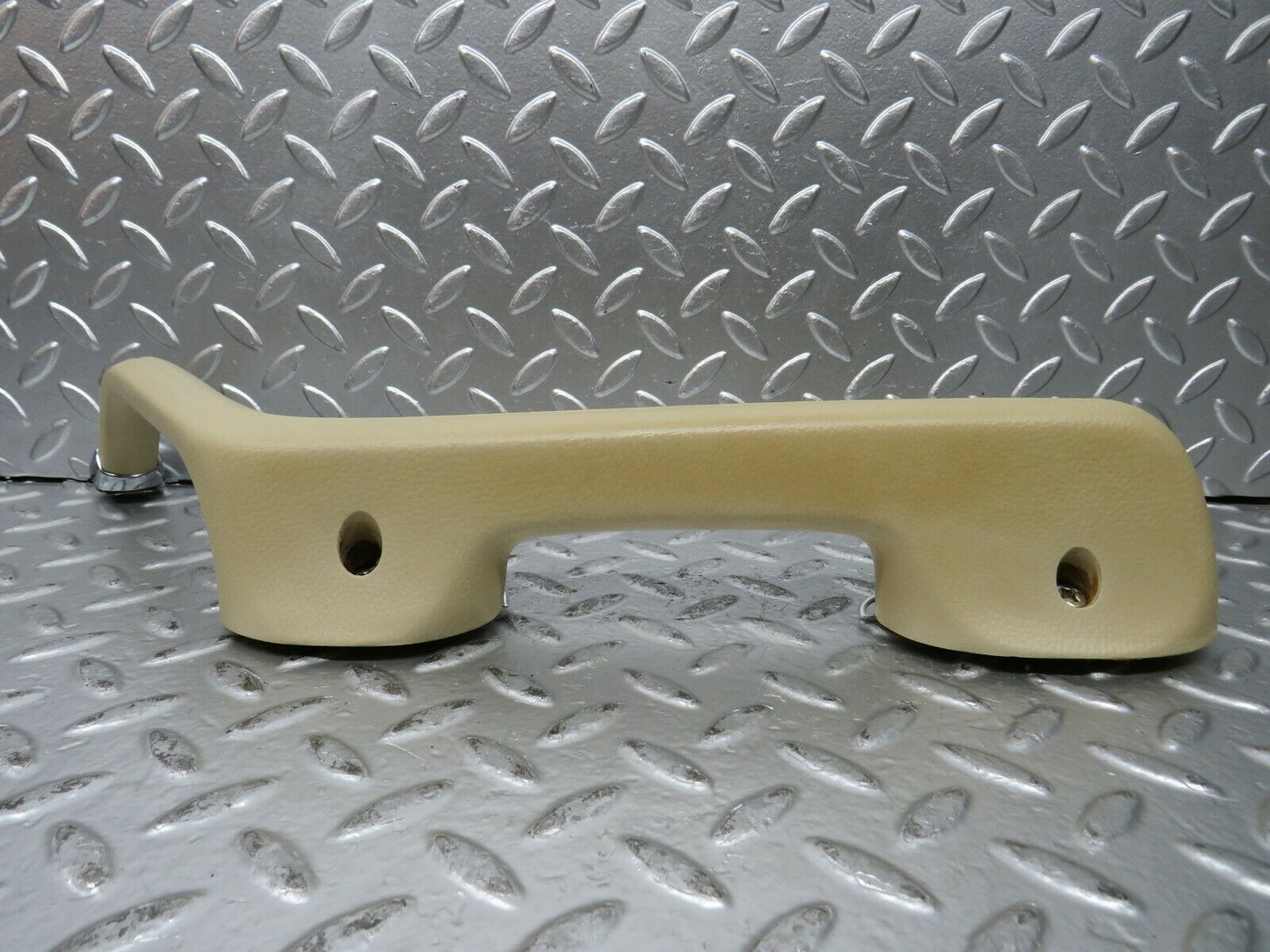 23439 Mercedes-Benz W114 280E Rear Right Interior Door Handle Cream