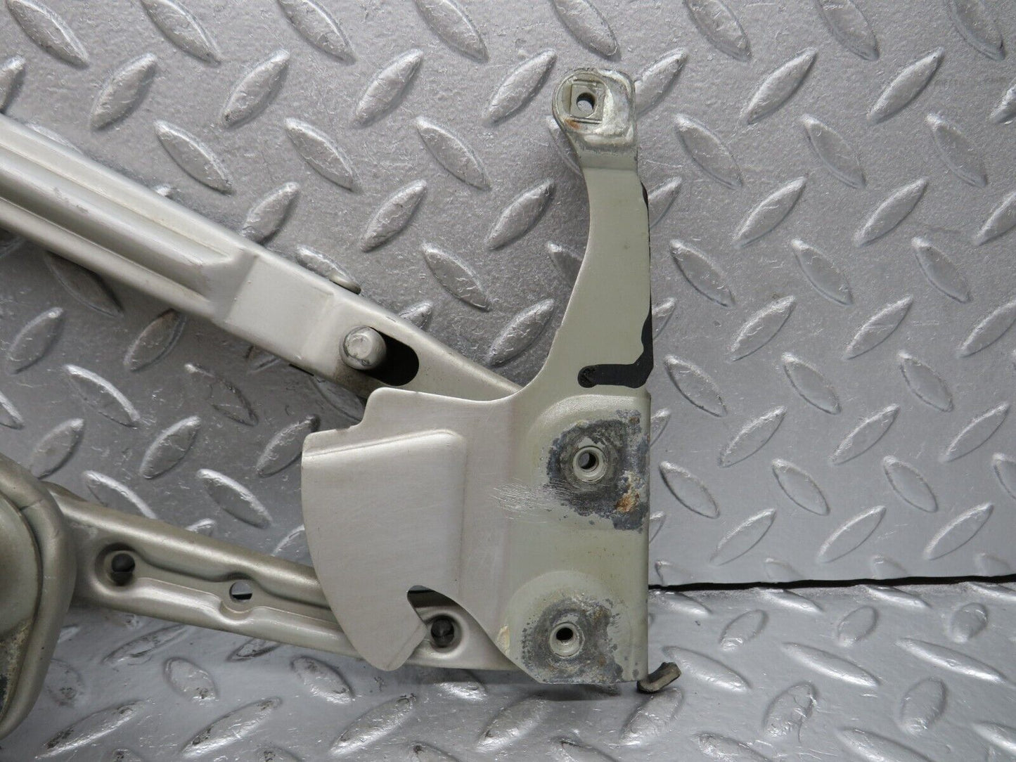 39451 Mercedes-Benz R129 320SL Coupe Bonnet Hinge Left Side 1298800128 1298870174