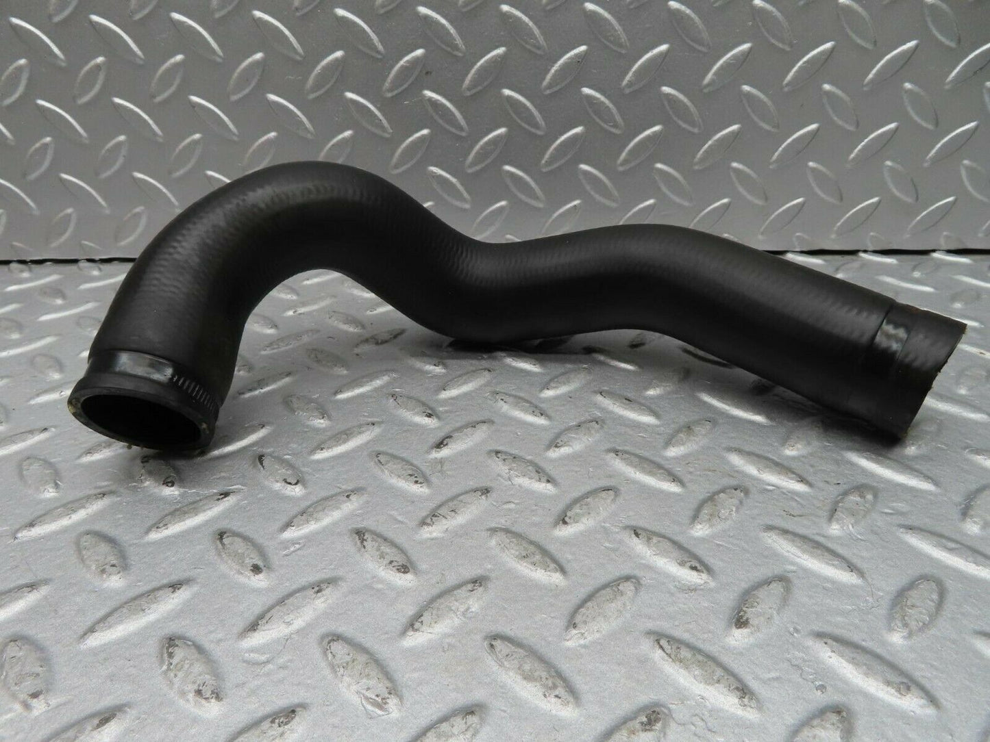 16351 Mercedes-Benz W124 260E Coolant Hose Pipe Set 1245012382