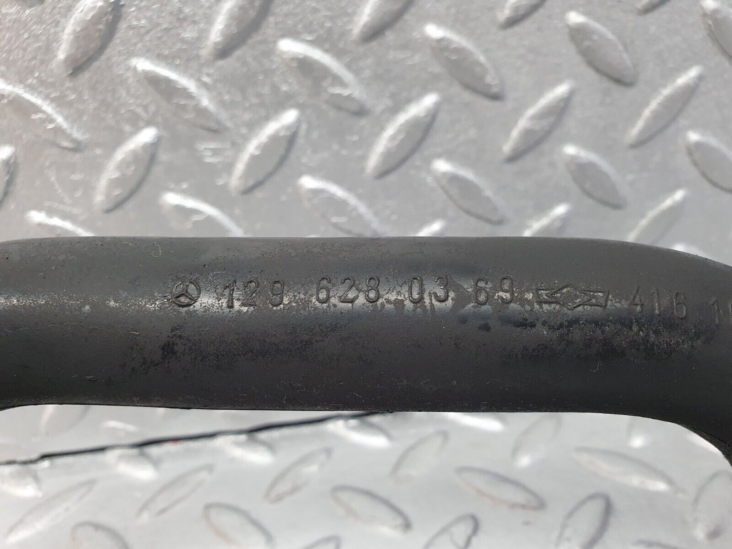 42522 Mercedes-Benz R129 320SL Coupe Water Drain Hose Pipe 1296280369