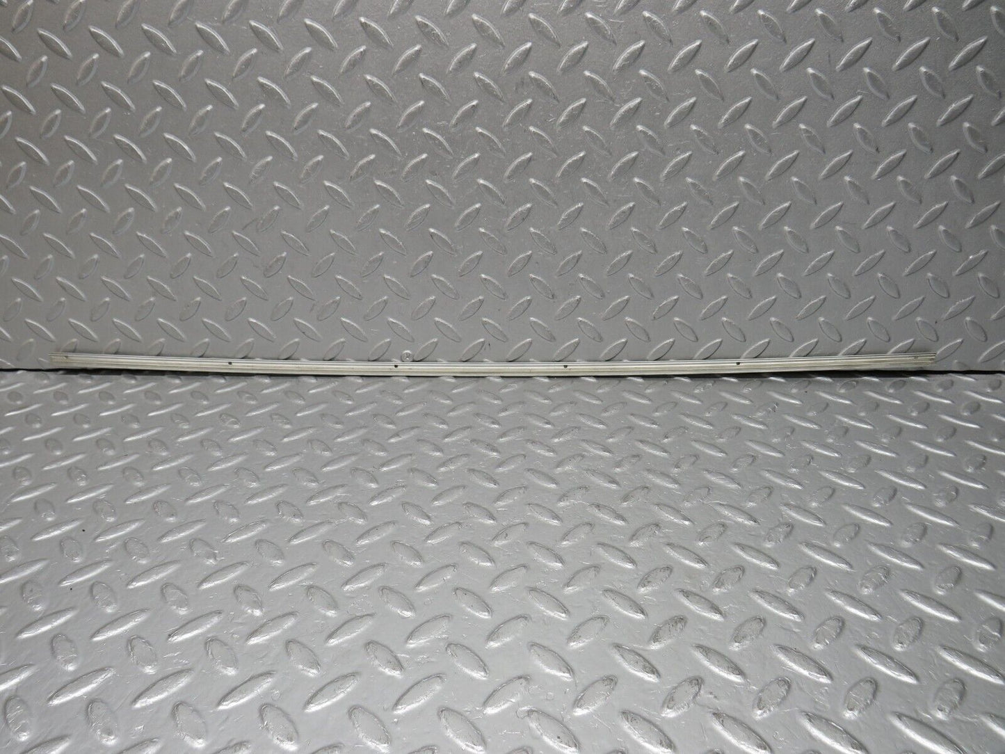 38869 Mercedes-Benz W201 190E 2.6L Sunroof Chrome Trim