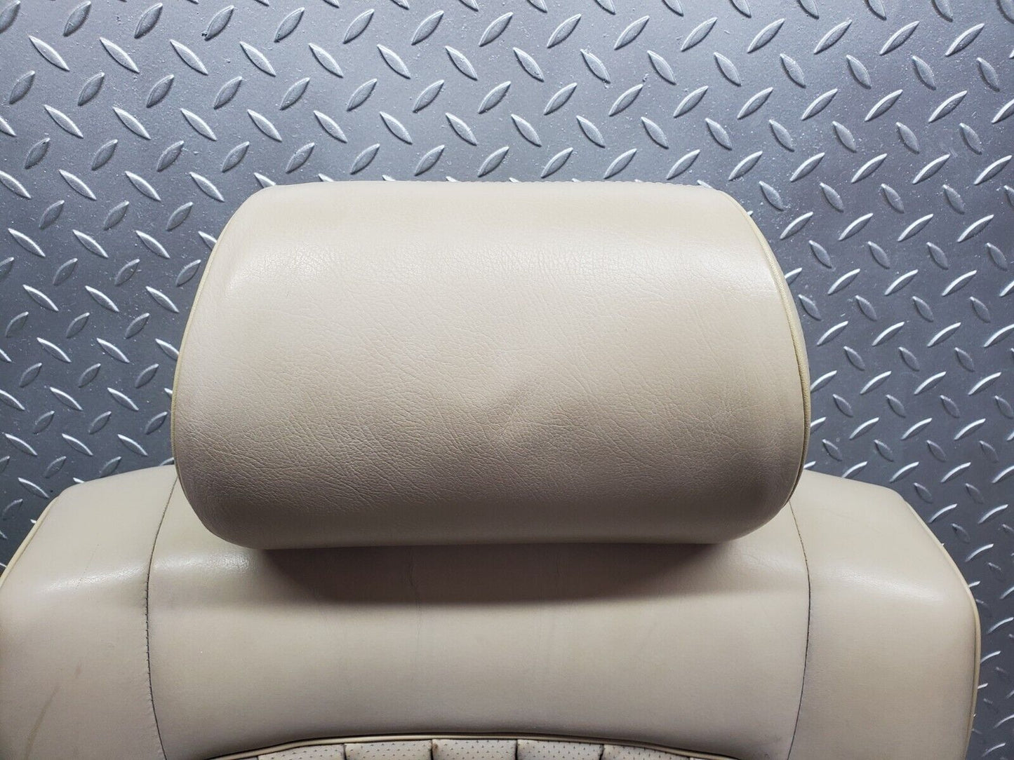 45868 Mercedes-Benz W126 420SE Front Right Electric Seat Leather Beige 1269102650