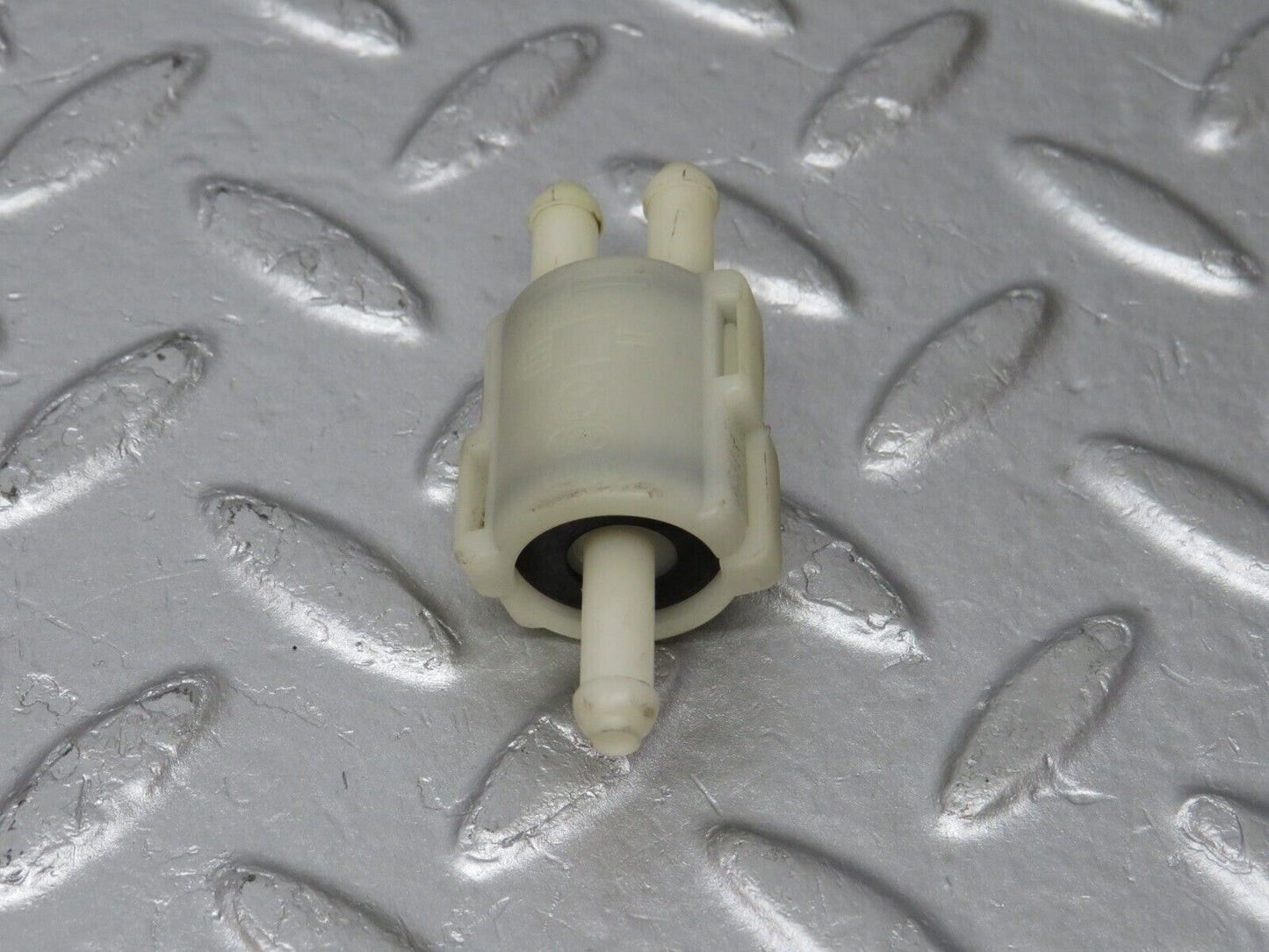 33825 Mercedes-Benz W201 190E 2.0L Windscreen Washer Fluid Distributor