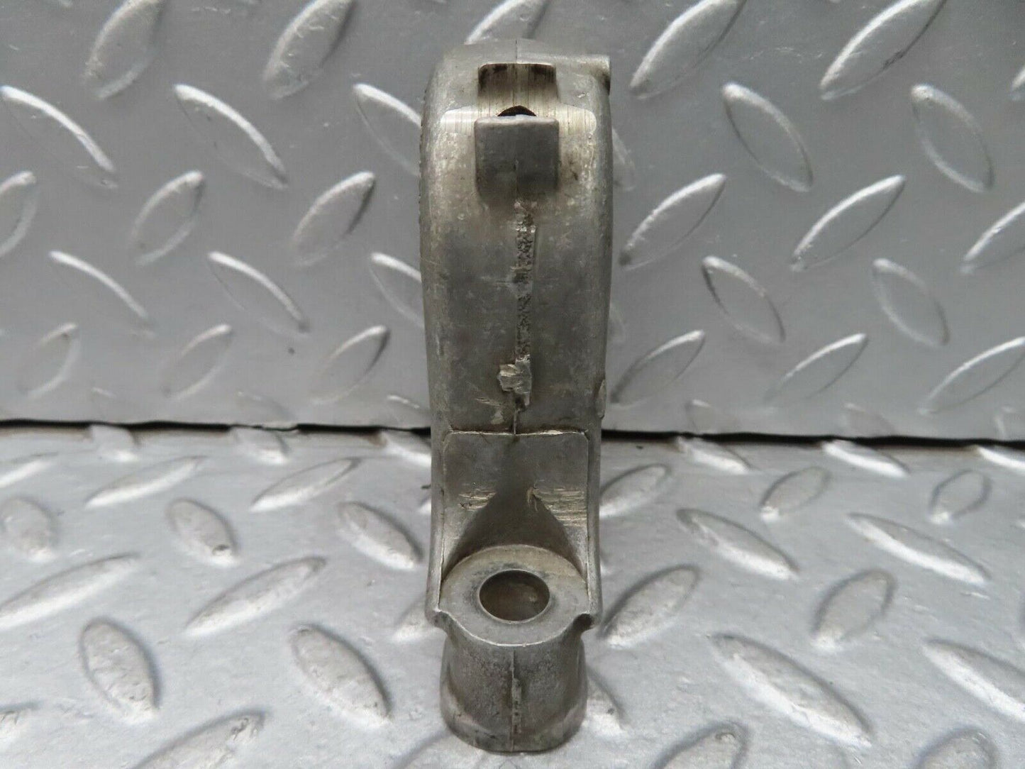 16721 Mercedes-Benz C107 380SLC Camshaft Tower Bearing 1160514612