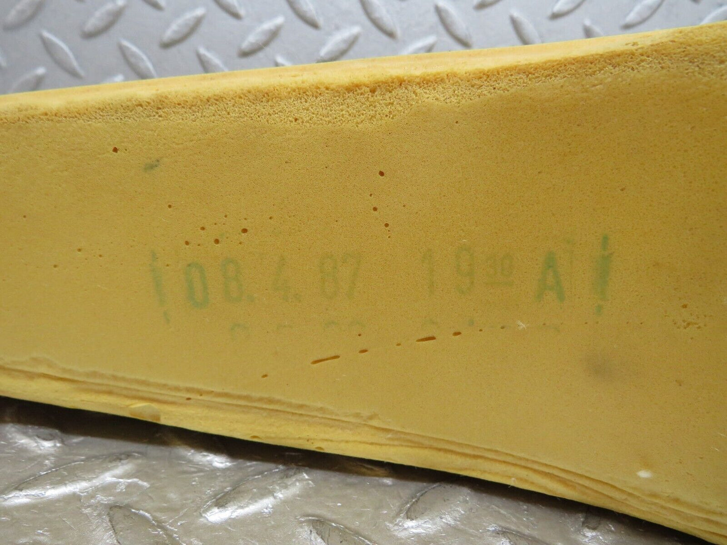 37050 Mercedes-Benz C126 420SEC Coupe Front Seat Armrest