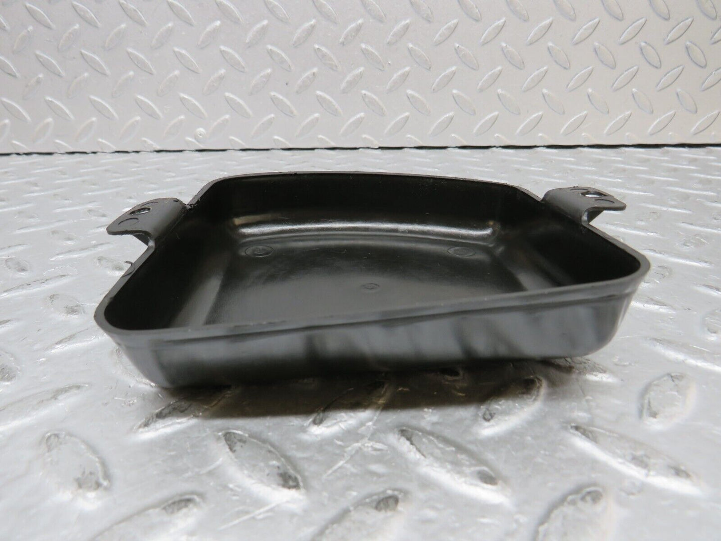 37428 Mercedes-Benz W109 300SEL Rear Axle Mount Plastic Cover 1116930030
