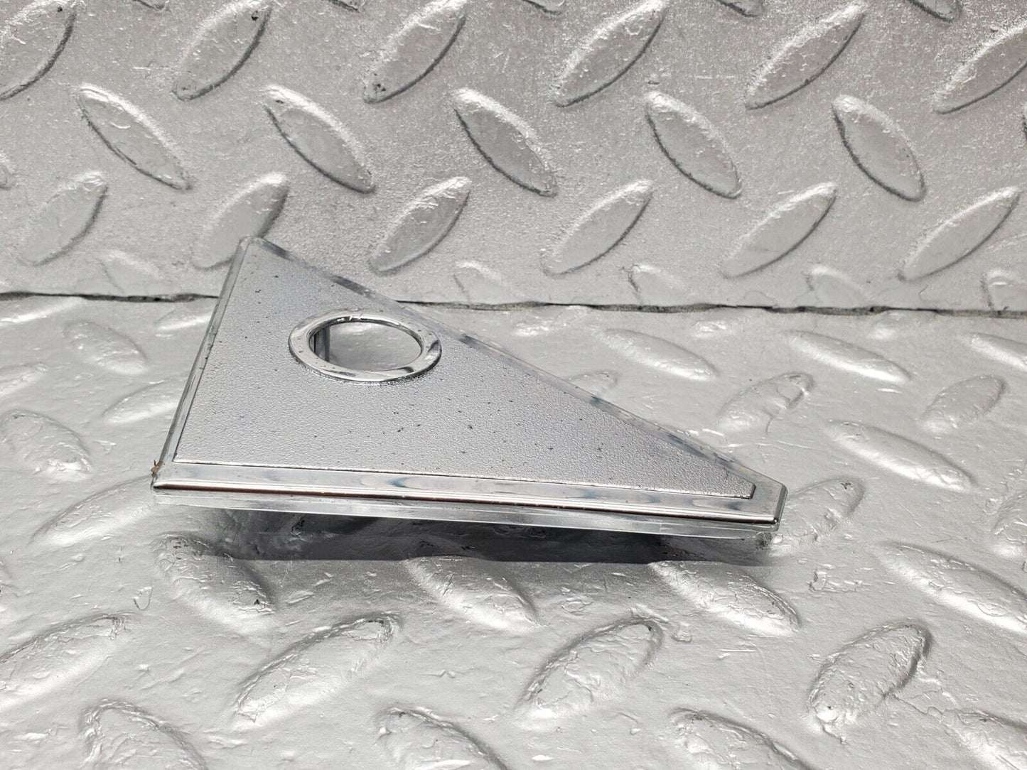 46483 Mercedes-Benz C123 280CE Coupe Mirror Triangle Chrome Cover Right 1237251411