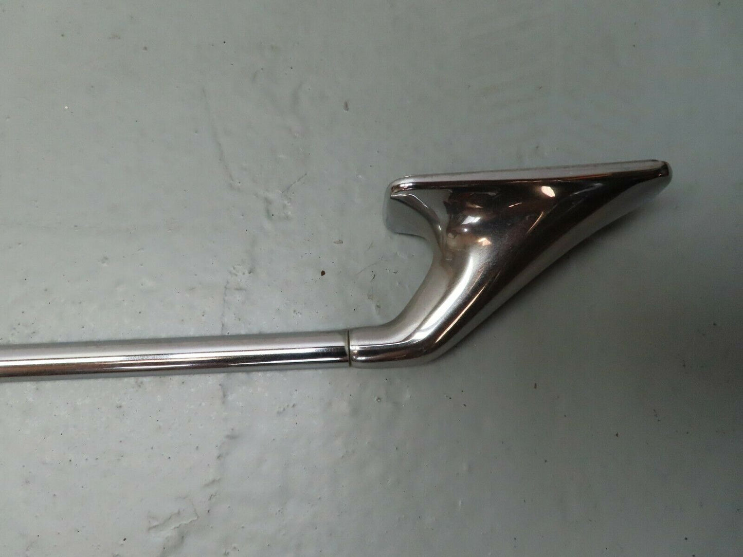 3795 Mercedes-Benz S123 200T Wagon Roof Bar Roof Rack Chrome Right
