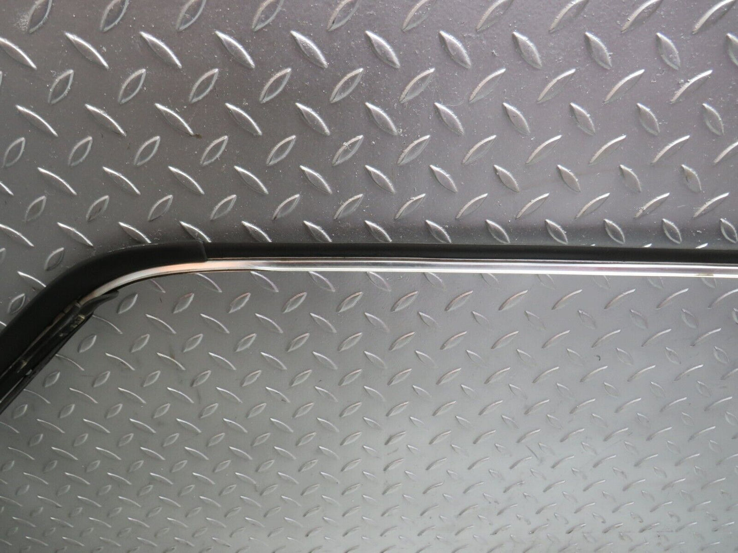 32219 Mercedes-Benz W123 230E Roof Chrome Moulding Trim Right Side