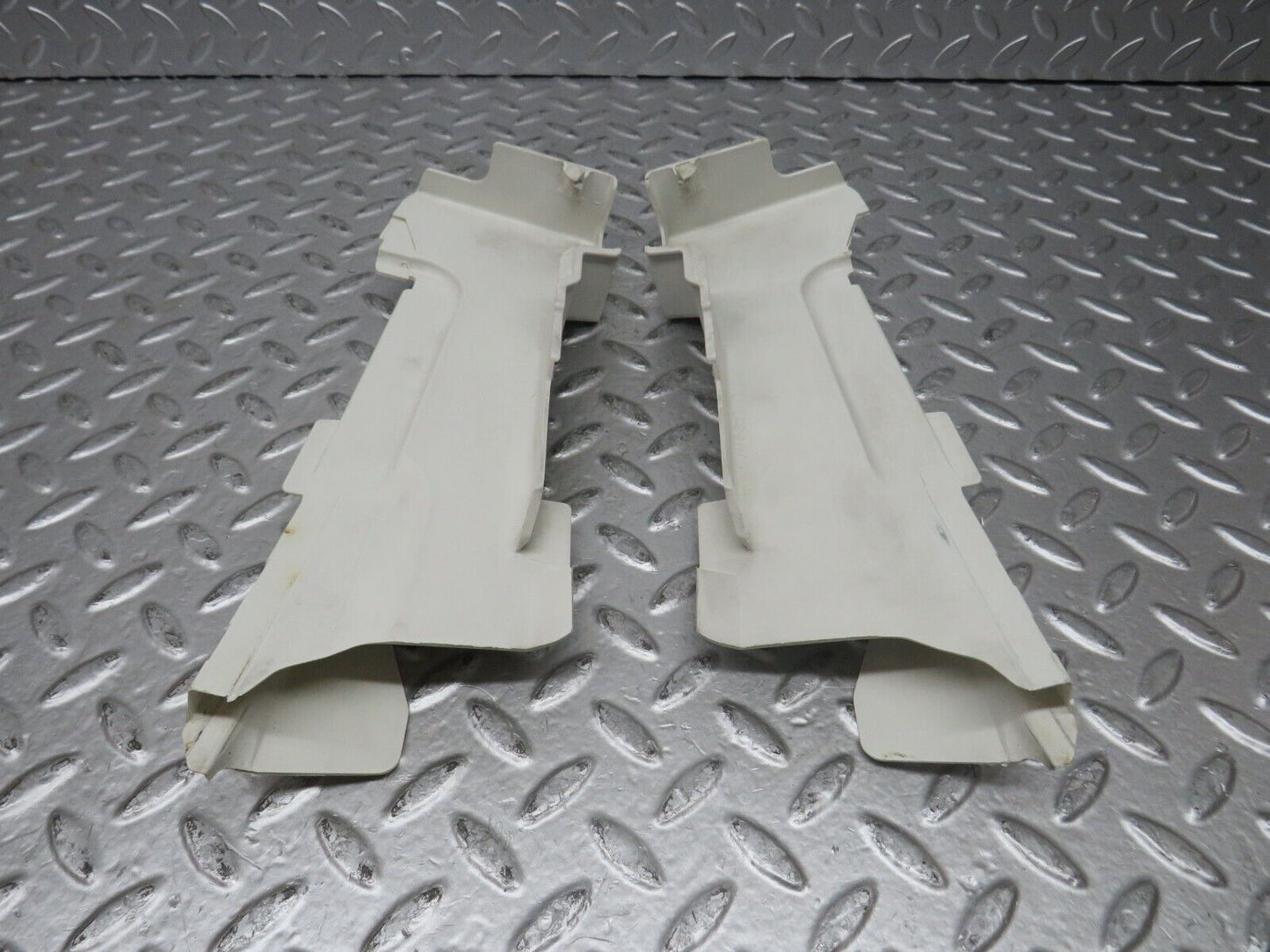 27507 Mercedes-Benz S124 300TE Fr. Door Lock Cover Pair 1247231808 1247231708