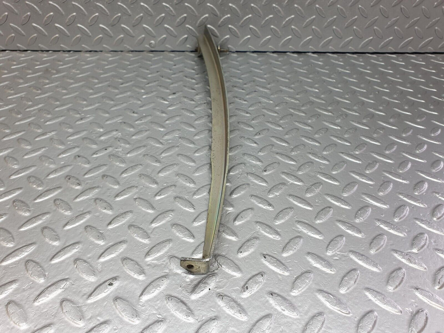 42432 Mercedes-Benz R129 320SL Coupe Right Door Rear Window Channel