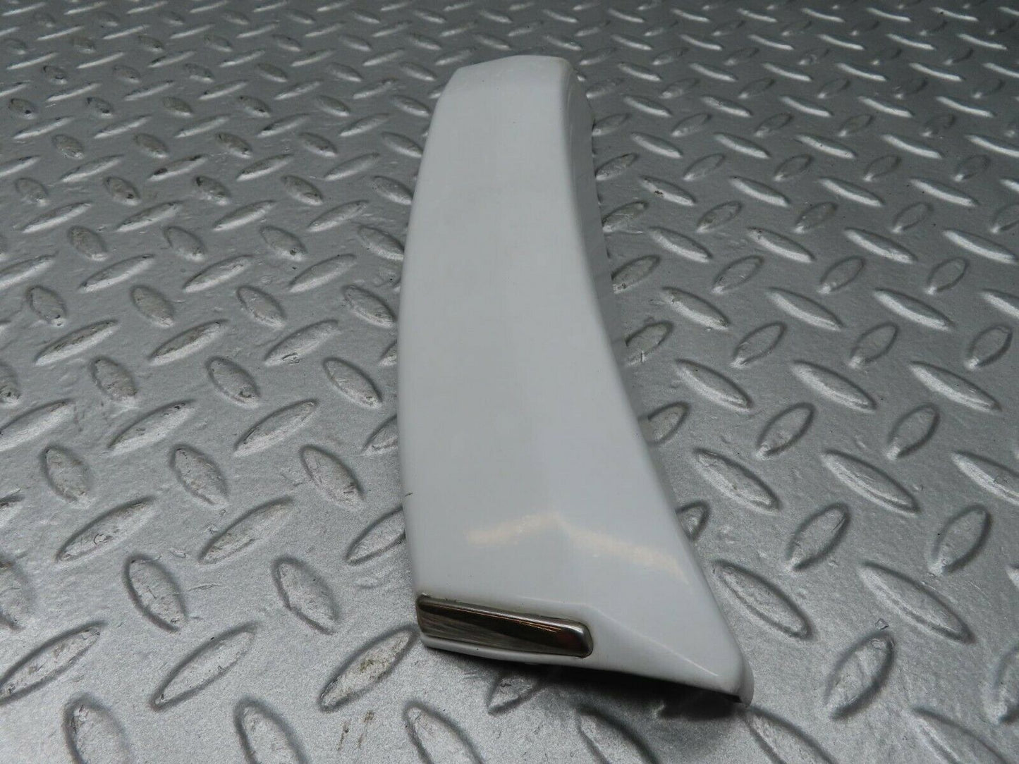 16326 Mercedes-Benz W124 260E Rear Right Fender Wing Lower Moulding Trim 1246902040