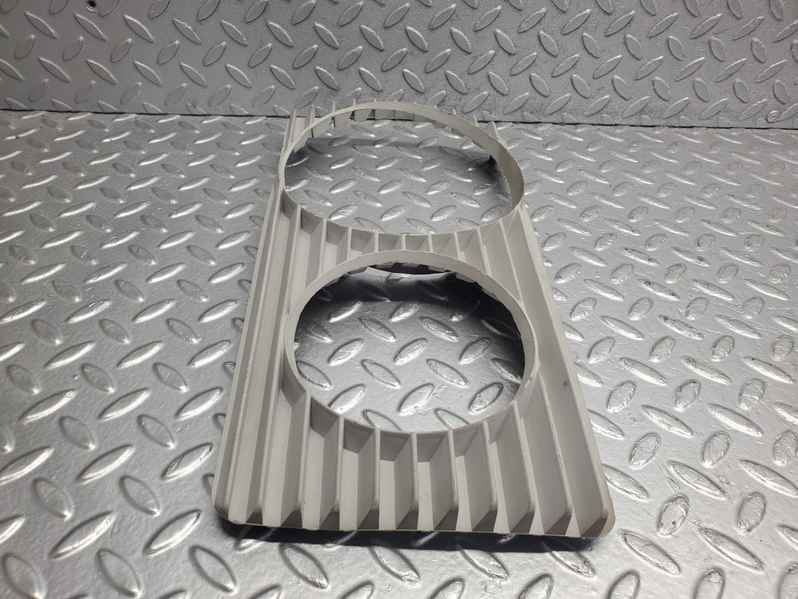 W123 headlight lens cover frame left used OEM