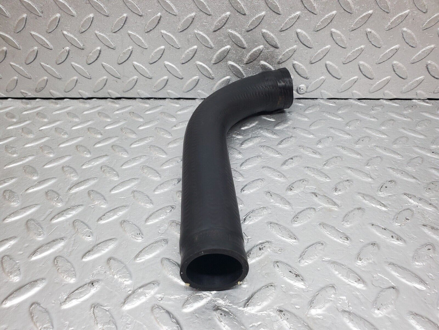 44749 Mercedes-Benz W124 220E Radiator Hose Pipe 1245015582