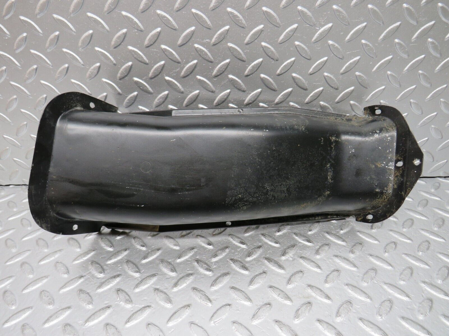 30105 Porsche 924 Fuel Tank Filling Pipe Metal Cover