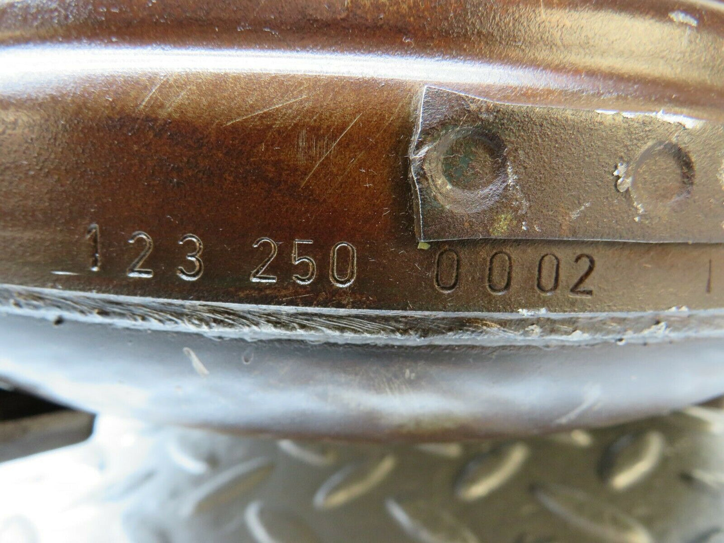 23093 Mercedes-Benz C123 230CE Coupe Torque Converter 1232500002