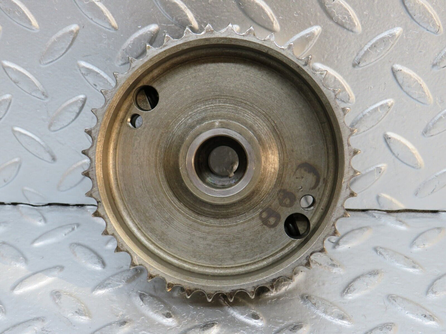 0333 Mercedes-Benz W123 220D Injection Pump Gear Sprocket