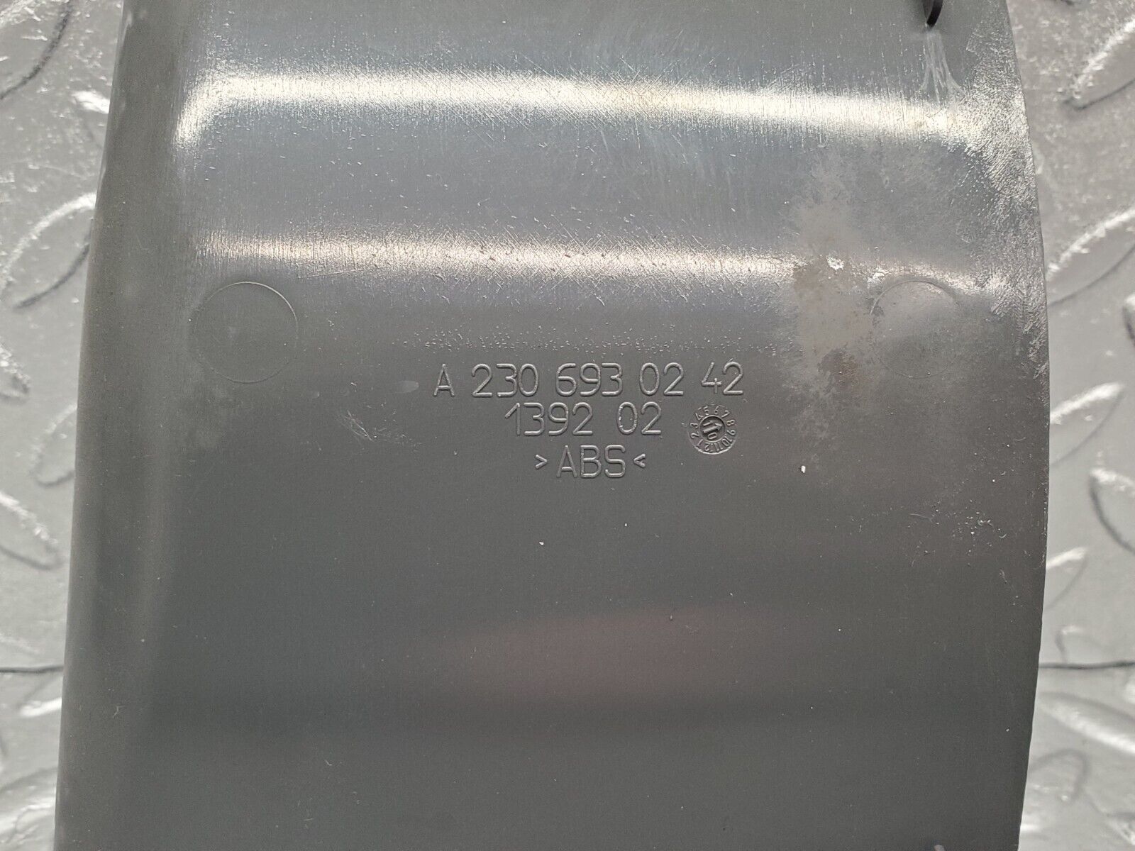 44290837