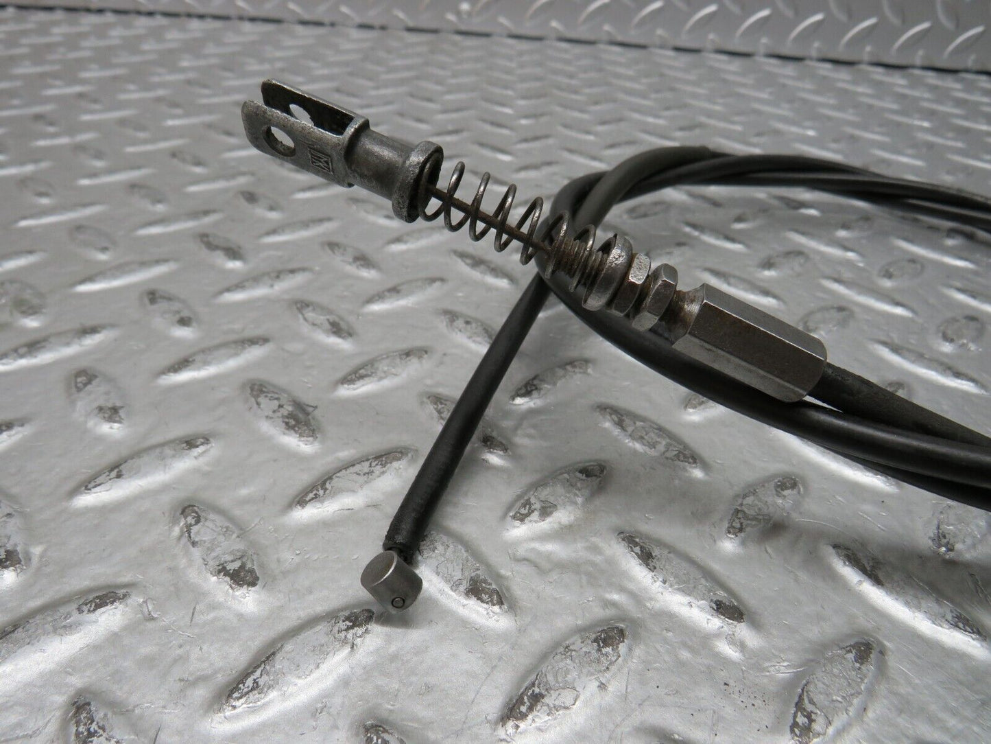28520 Mercedes-Benz S123 240D Wagon Bonnet Release Cable
