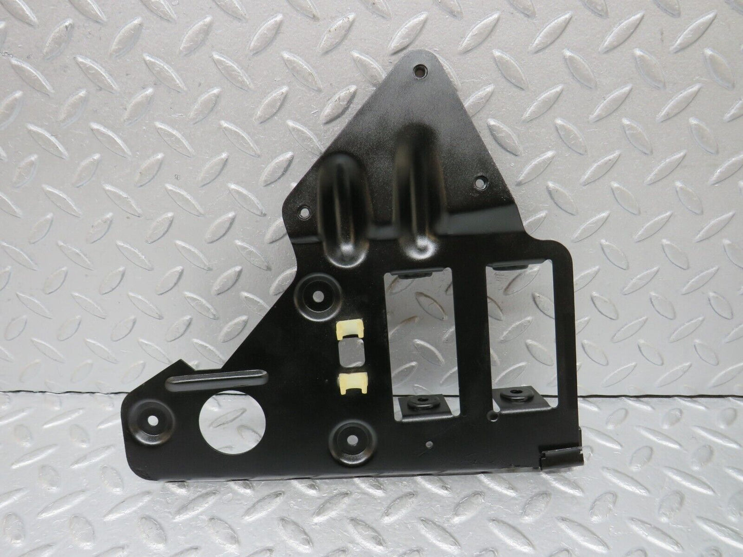 37486 Mercedes-Benz W109 300SEL Sunroof Motor Bracket