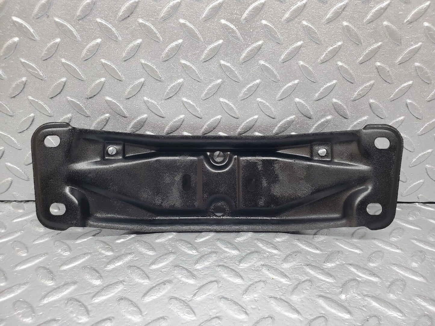 45911 Mercedes-Benz W126 420SE Gearbox Mount Bracket