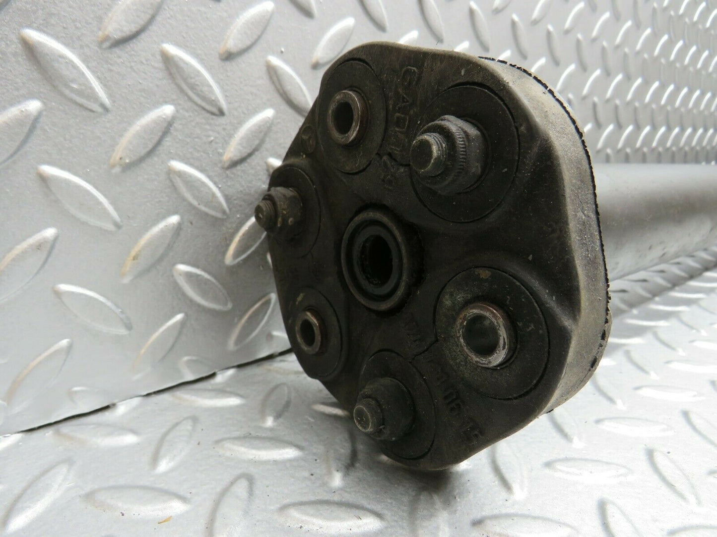 22537 Mercedes-Benz C124 E220 Coupe Cardan Shaft Prop Shaft