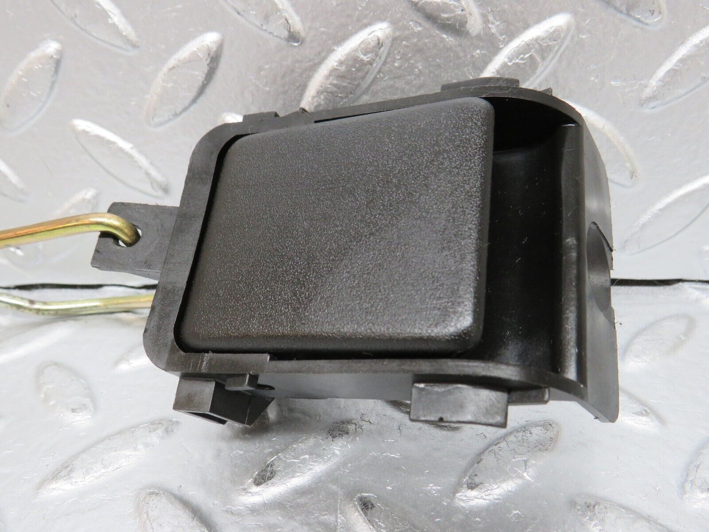 32495 Mercedes-Benz S124 300TE Wagon Interior Release Handle 1247660564