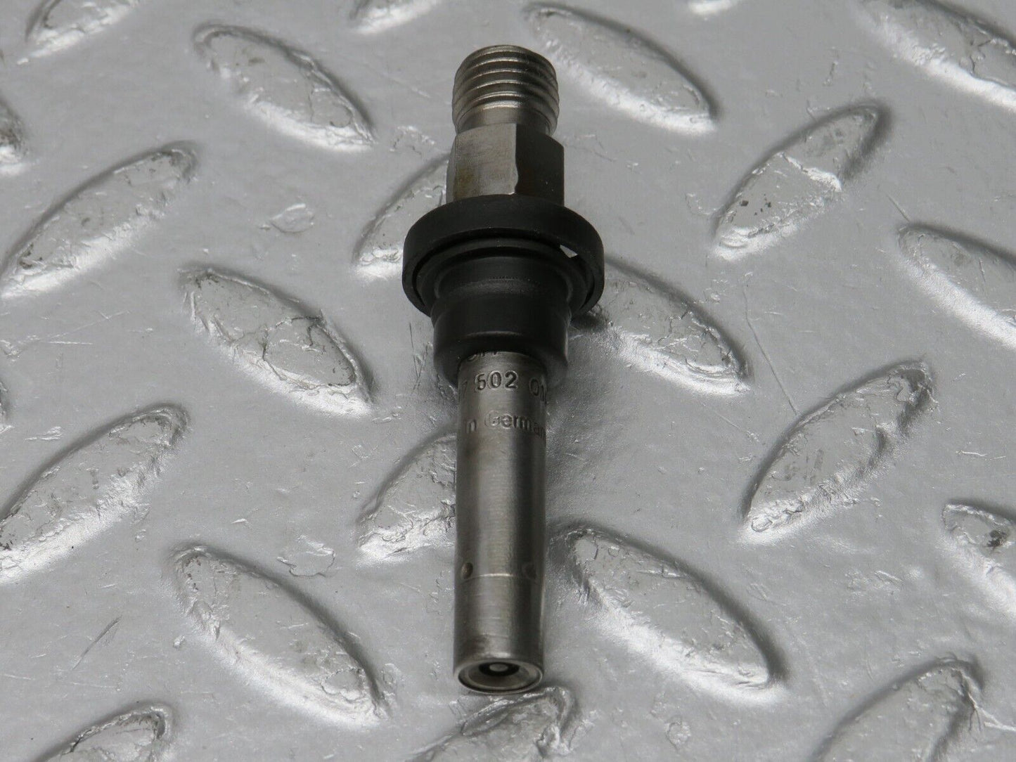 32706 Mercedes-Benz S124 300TE Wagon Fuel Injector Bosch 0437502010